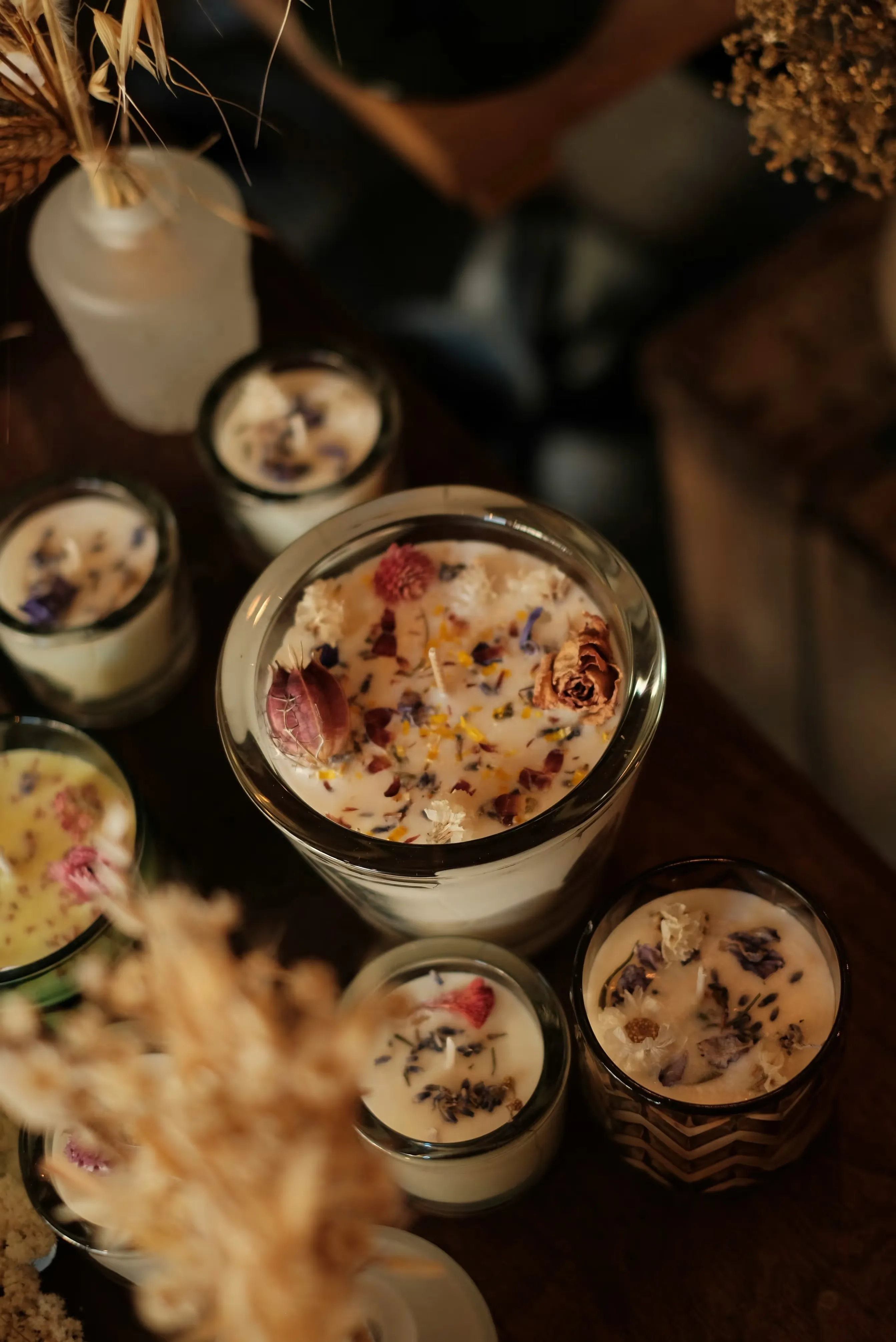 Candle manufacturing — bulk fragrance oils for candle makers from The Scent Connection Dubai